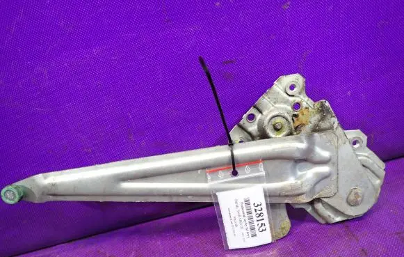 Suzuki Swift I Rear door window regulator with motor