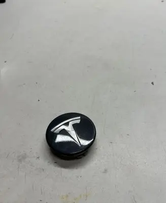Tesla Model 3 Original wheel cap 600587900a