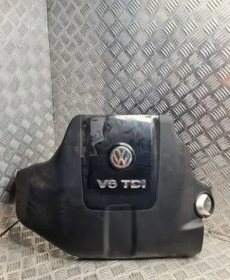 Volkswagen PASSAT B5.5 Engine cover (trim) 059103925L 059103925M