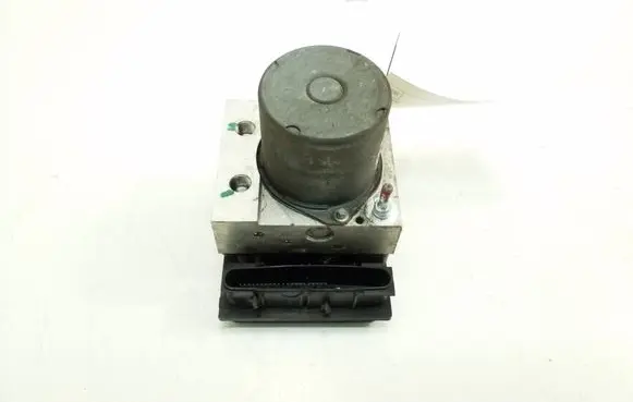 Toyota Verso ABS Pump 445400F031