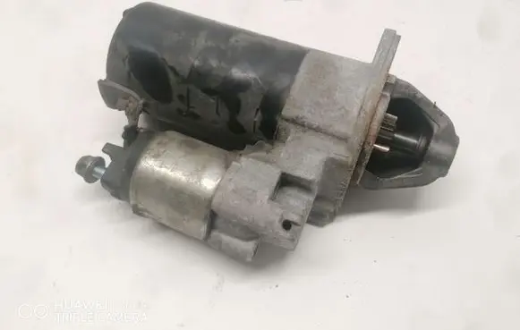 Mercedes-Benz B W245 Starter motor A0051517401