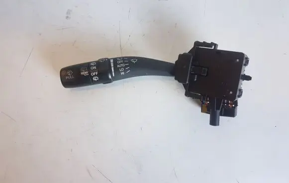 Hyundai Santa Fe Wiper control stalk 202005766