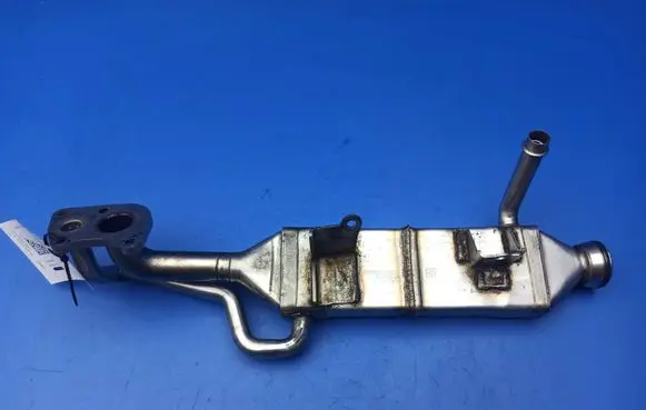 Mercedes-Benz CLK A209 C209 EGR valve cooler 16421400175 0529300520 117000000000000