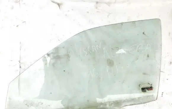 Nissan Almera Front door window glass four-door