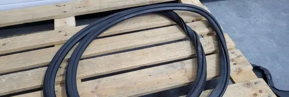 Audi A3 S3 8V Front door rubber seal 8V5831721