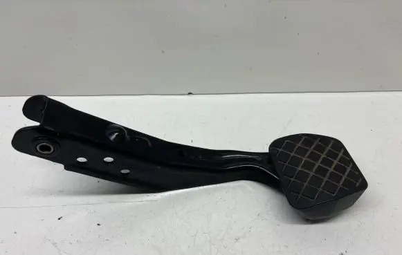 Audi A3 S3 8L Brake pedal 1J1723189