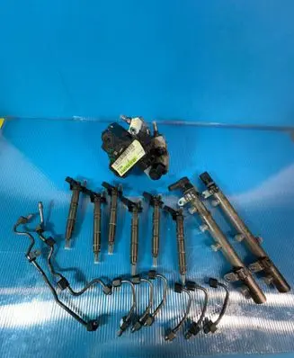Mercedes-Benz ML W164 Fuel injection system set A642070 A6420700495 A6420700695