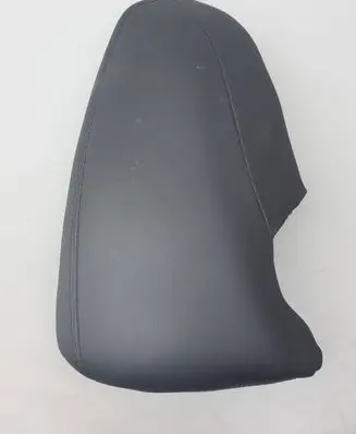 Tesla Model S Rear seat side bottom trim B0LR70194