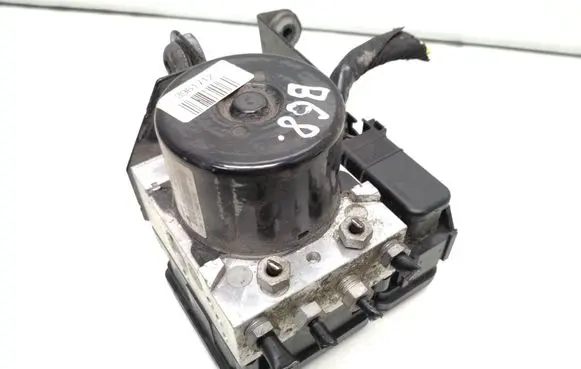 Volvo V40 ABS Pump 31423315 61842600016 3961712