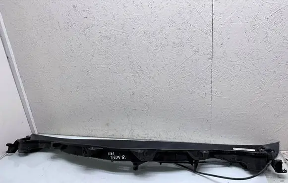 Tesla Model X Wiper trim 103624500E