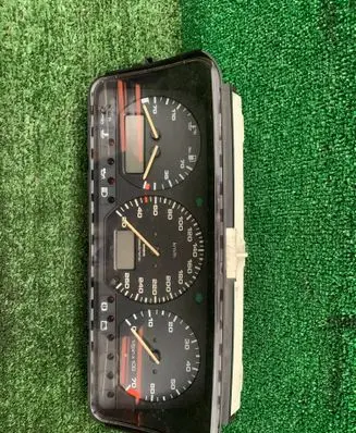 Volkswagen Corrado Speedometer (instrument cluster) 357919033FG