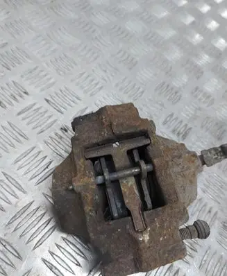 Mercedes-Benz C W202 Rear brake caliper