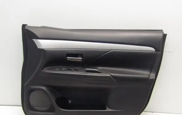 Mitsubishi Outlander Front door card panel trim 130026