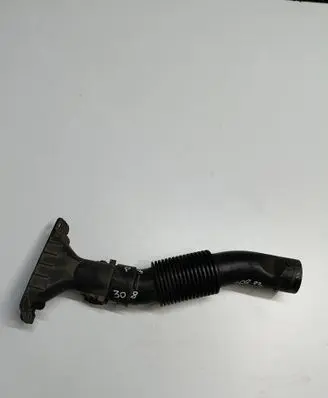 Peugeot 308 Air intake duct part 9806604180