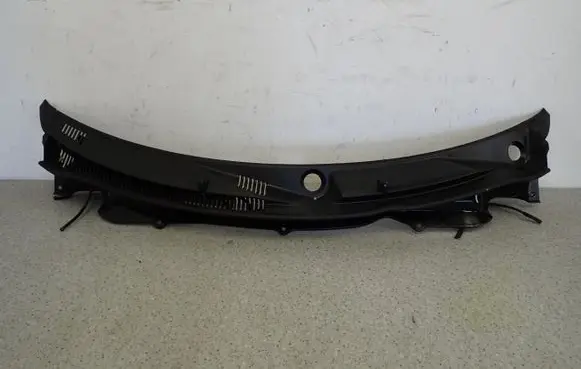 Suzuki Swift Cultus Wiper trim 