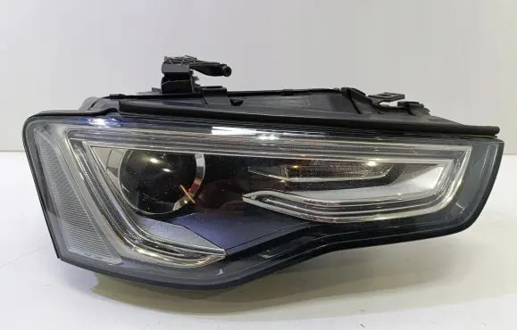 Audi A5 8T 8F Headlight/headlamp 8T0941006A
