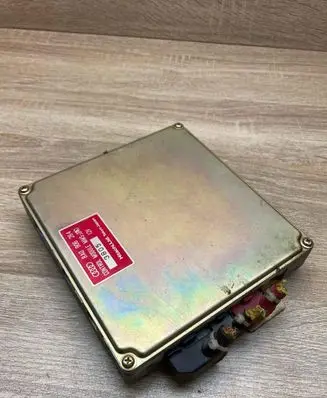 Audi 80 90 S2 B4 Engine control unit/module ECU 8A0906264 3805