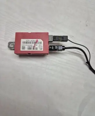 Volvo S60 Antenna control unit 7CP118C847EA P30761698