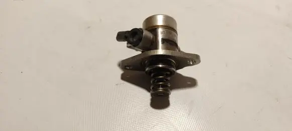 Opel Grandland X Fuel injection high pressure pump 9812133780