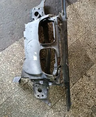 BMW 3 E46 Top upper radiator support slam panel 