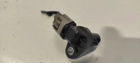 Subaru Outback Camshaft position sensor J5T33471