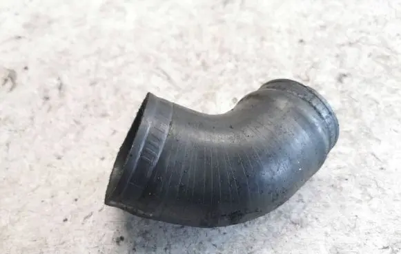 Volvo S70 V70 V70 XC Intercooler hose/pipe 9161889