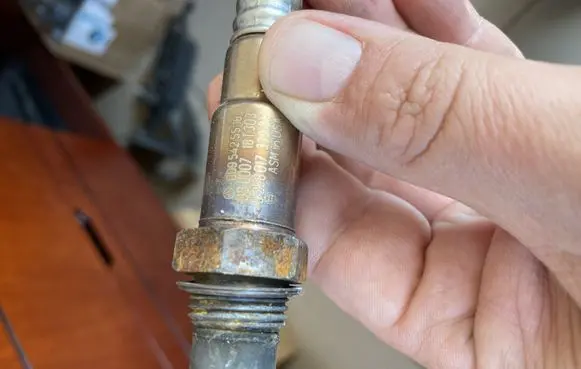 Mercedes-Benz C AMG W205 Lambda probe sensor 0095425518