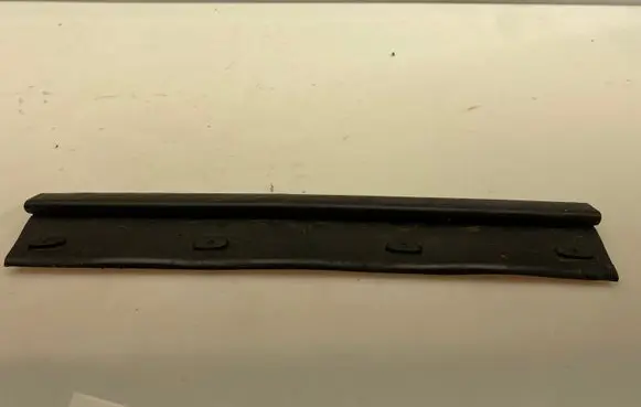 Audi A7 S7 4G Engine compartment rubber 4G8823126