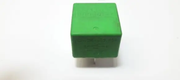 Peugeot 306 Other relay
