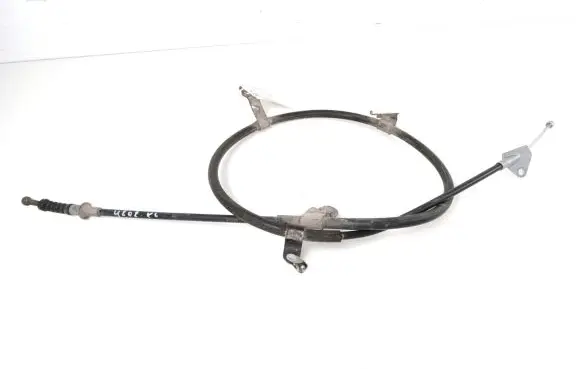 Handbrake/parking brake wiring cable