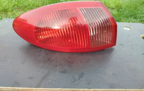 Alfa Romeo 147 Rear/tail lights 46556349 03322010 B032