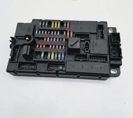 Mini One - Cooper Coupe R56 Fuse module 3453739