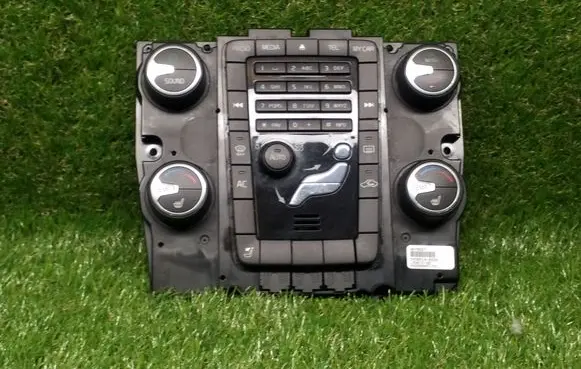 Volvo S60 Climate control unit 30795271
