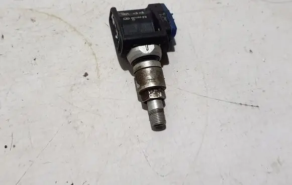 BMW 5 G30 G31 G38 Tire pressure sensor 6887147