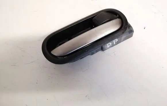 Mazda 2 Front door interior handle 