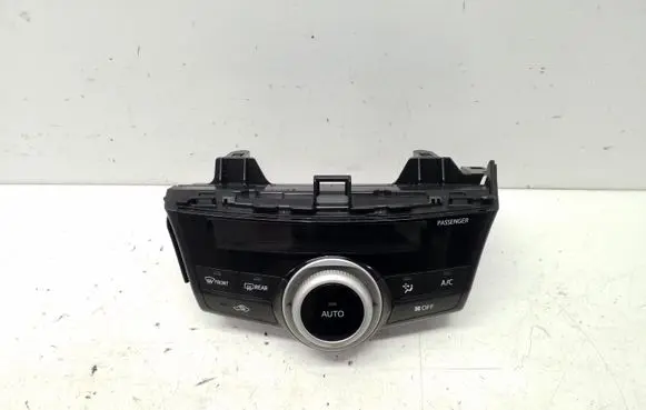 Toyota Prius+ (ZVW40) Climate control unit 5590047050 2370003424