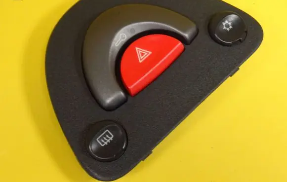 Smart ForTwo I Hazard light switch
