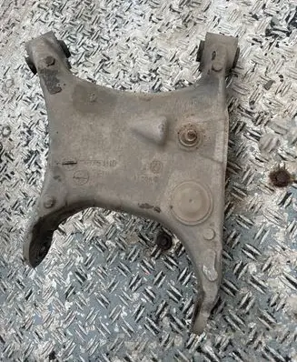 BMW 7 E65 E66 Rear upper control arm/wishbone 6753110