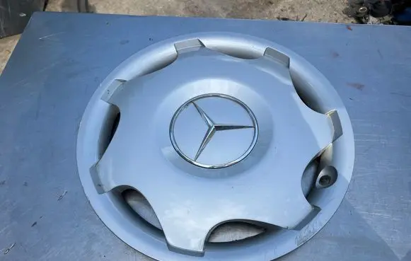 Mercedes-Benz C W203 R16 wheel hub/cap/trim A2034010324 SP3960 D395