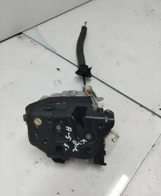 Audi A5 Sportback 8TA Rear door lock 8K0839015C