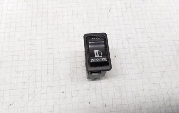 Nissan Primera Central locking switch button 