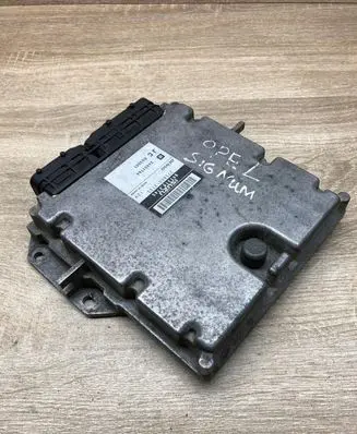 Opel Signum Engine control unit/module ECU 24451764 8973192745 2758002183