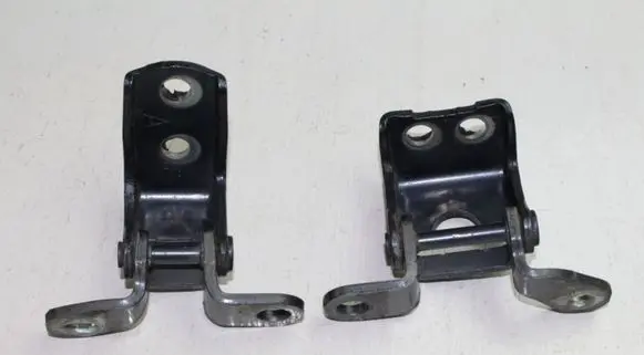 Honda CR-V Rear door hinge set 