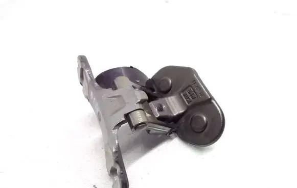 BMW X1 E84 Tailgate/trunk/boot hinge 7060626