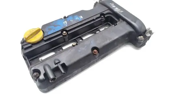 Opel Corsa D Rocker cam cover 55351461 F531002