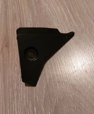 Rear/tail light trim molding