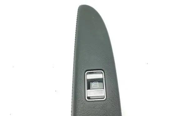 Mercedes-Benz S W221 Electric window control switch A2218201710