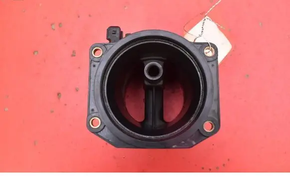 Volkswagen PASSAT B5 Mass air flow meter 058133471