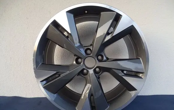 Audi Q4 Sportback e-tron R20 alloy rim 89A601025M 89A601025L