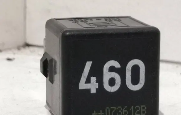 Skoda Octavia Mk2 (1Z) Other relay 1K0951253A V23134J52X430